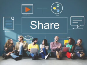 Social media marketing for beginners showing how to grow website traffic and make money online in 2026